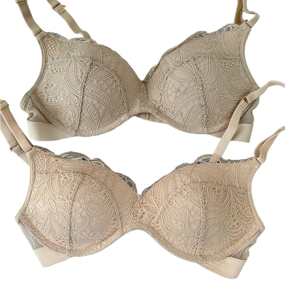 Lively Lace No-Wire Push-Up Bra - Picture 2 of 10